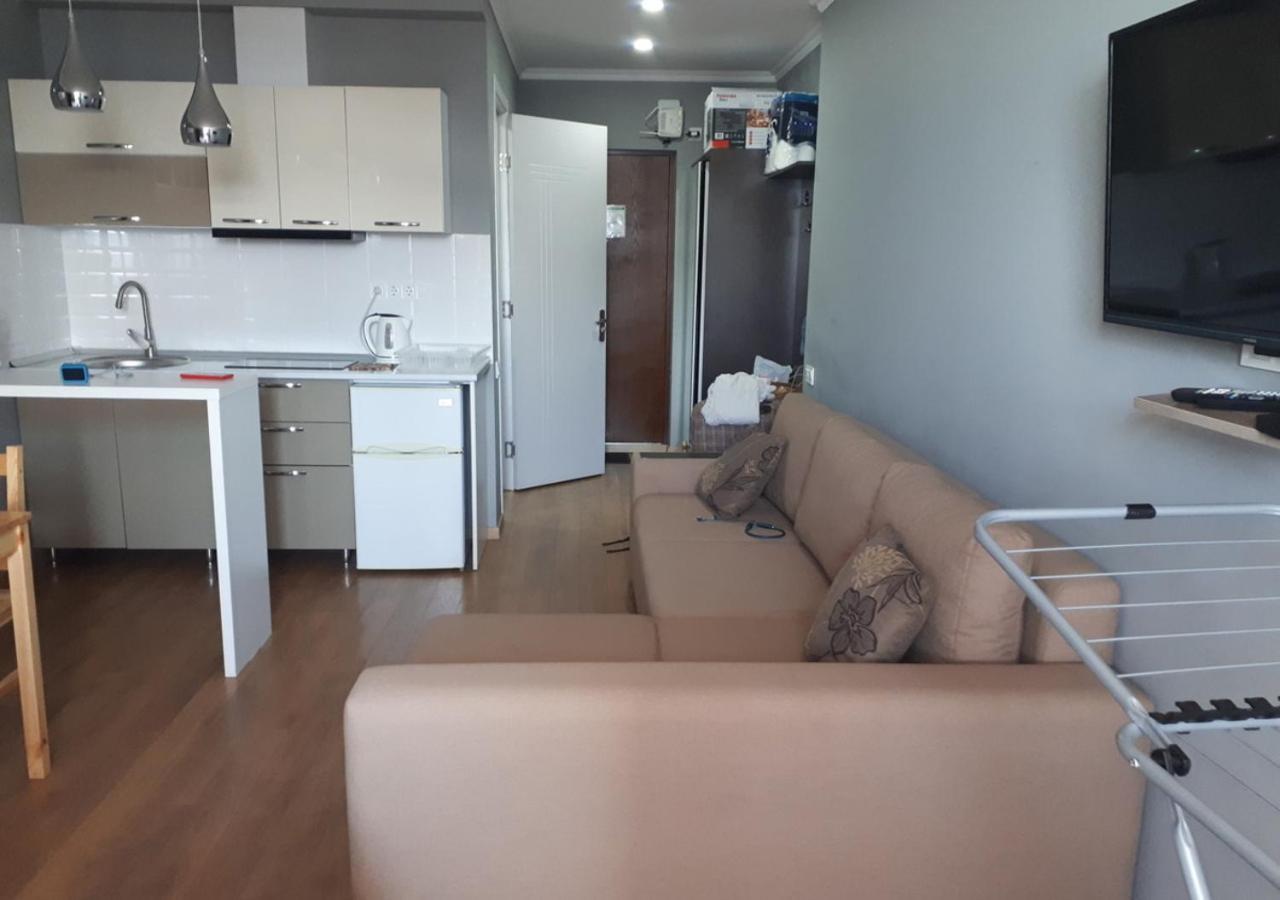 Apartment Marina In Apart-Hotel Residence Batumi Exterior photo